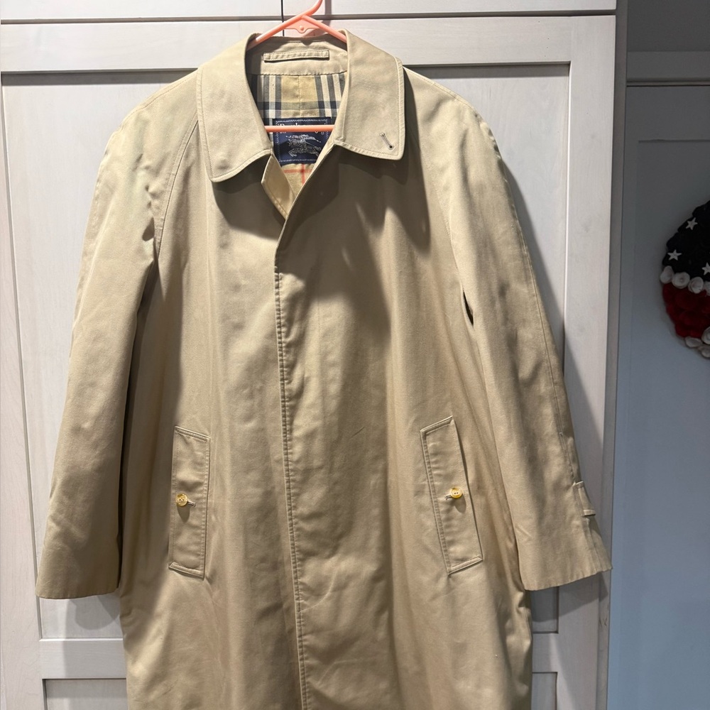 Vintage Men’s Burberry Trench Coat
